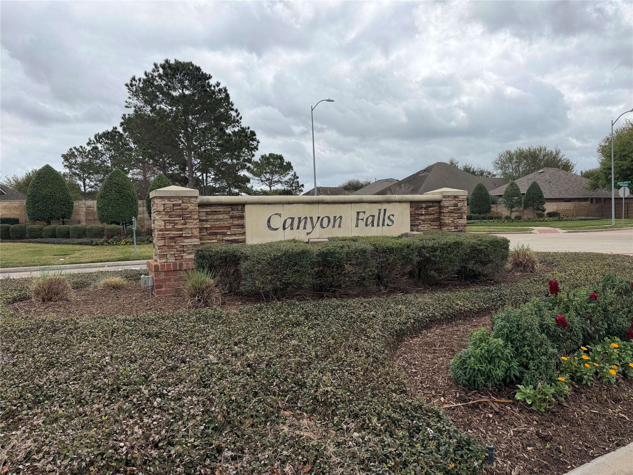 11319 Grass Lake Lane