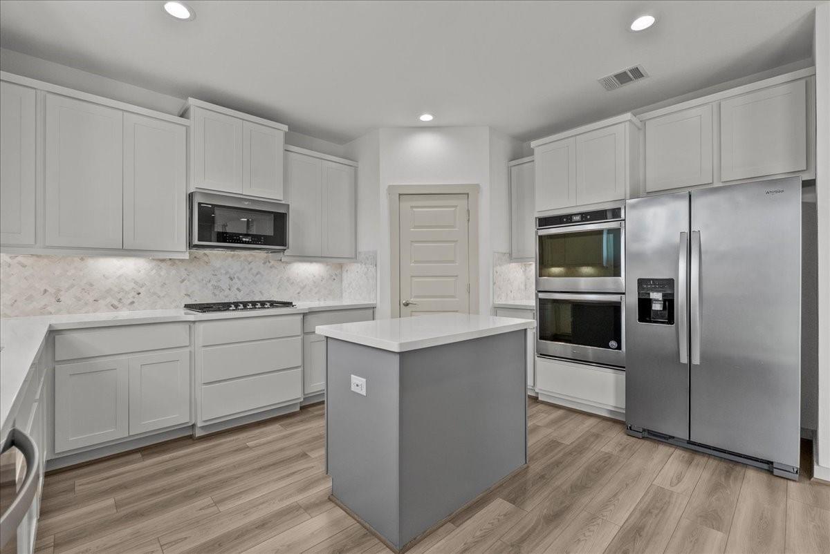 1512 Harvest Vine Court
