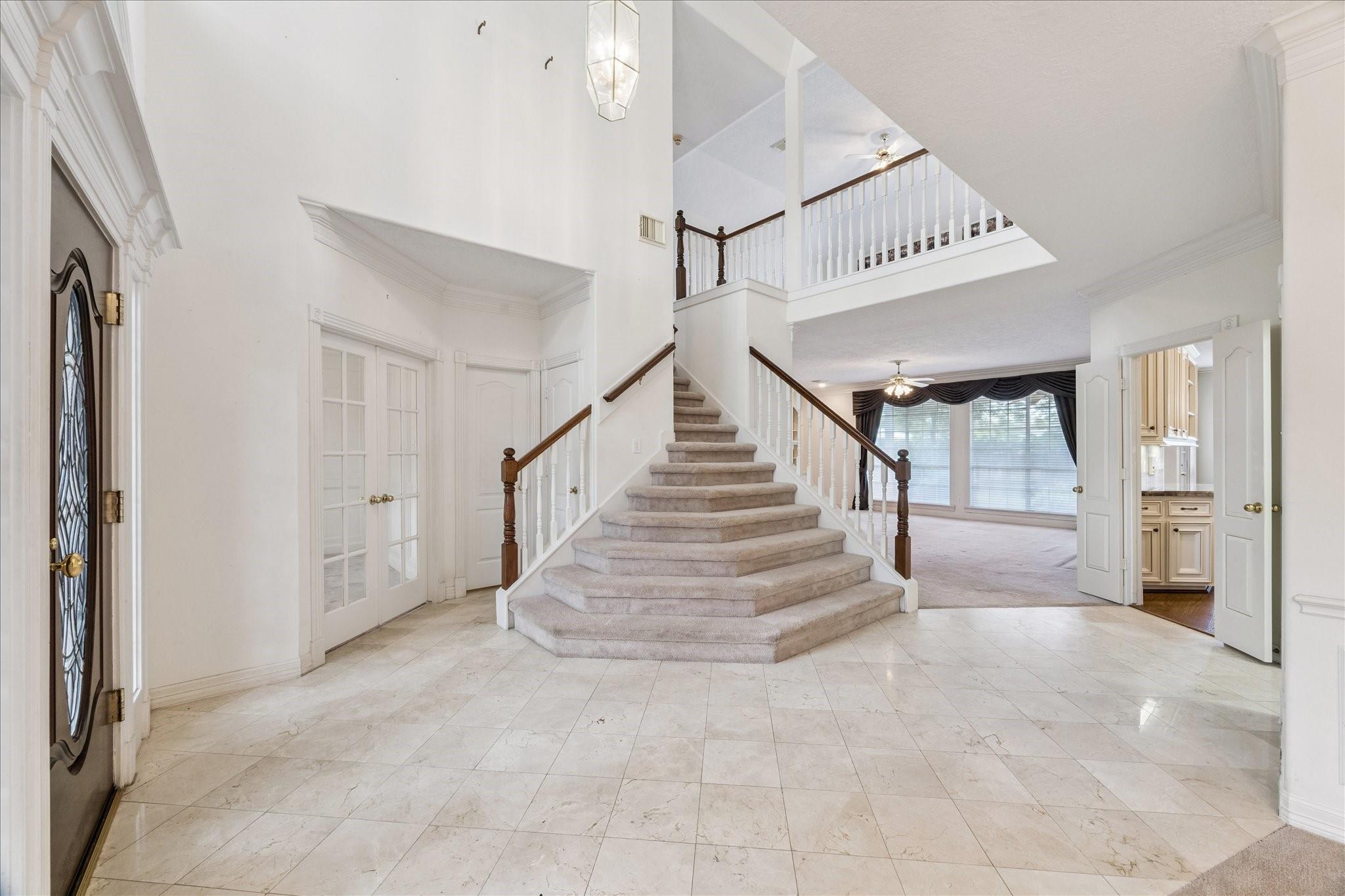 1135 Pinewood Lane