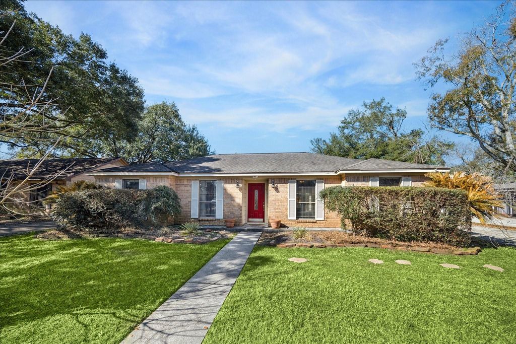 Photo of 31223 Alice Lane, Tomball, TX 77375 (MLS # 97721879)