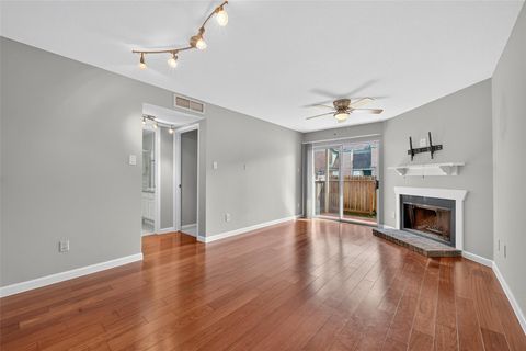 Photo of 18800 Egret Bay Boulevard #1207, Webster, TX 77058 (MLS # 20841217)