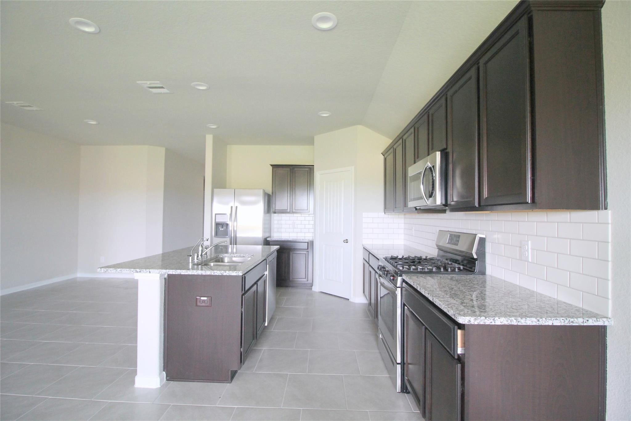 3111 Floral Park Court