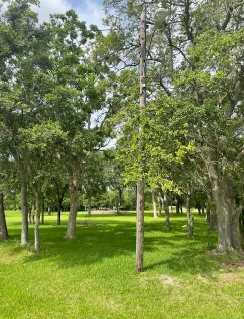 Vacant Land For Sale - 2702 Lake Road<br/> La Marque, TX 77568