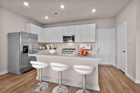 Photo of 231 Magnolia Laurel Drive, Alvin, TX 77511 (MLS # 16826520)