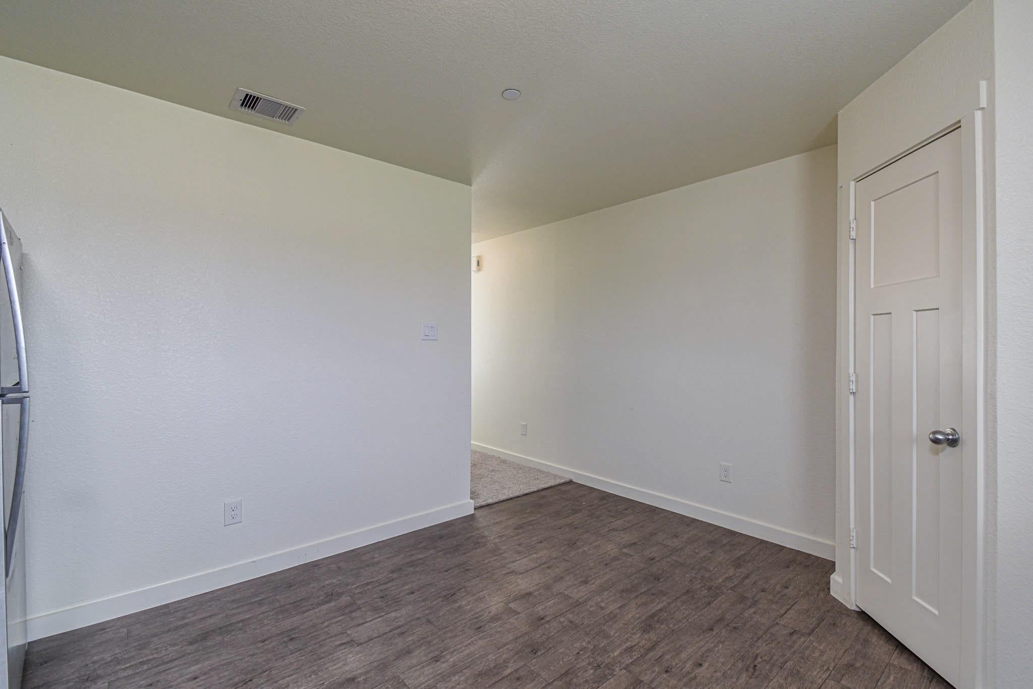 21155 Gosling Road 50C