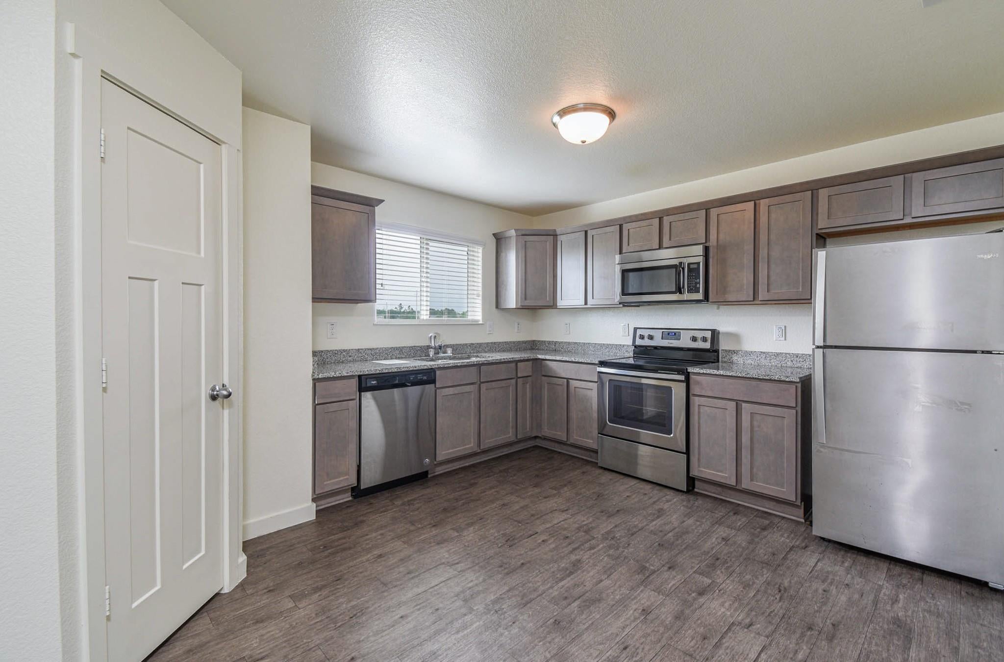 21155 Gosling Road 50C