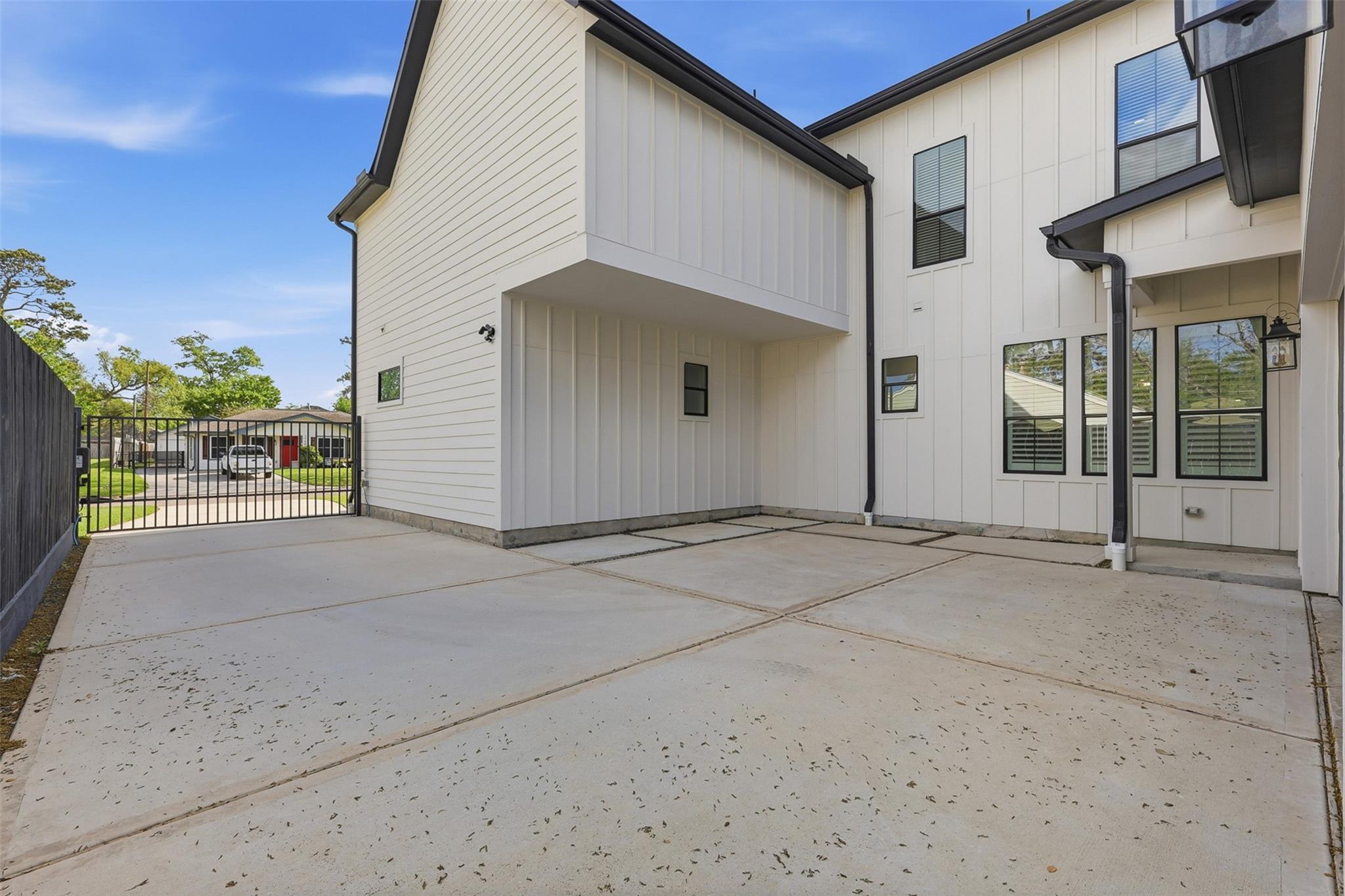 1767 De Milo Drive
