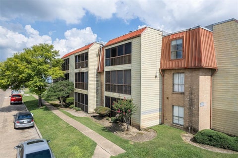 Photo of 10110 Forum West Drive #506, Houston, TX 77036 (MLS # 15071163)
