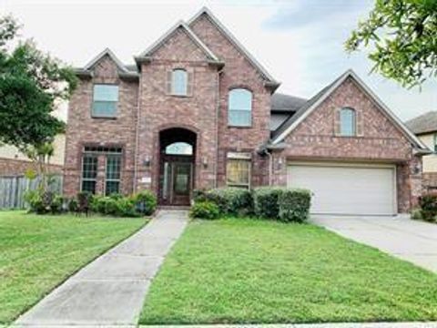 Photo of 5322 Blue Mountain Lane, Sugar Land, TX 77479 (MLS # 25706855)