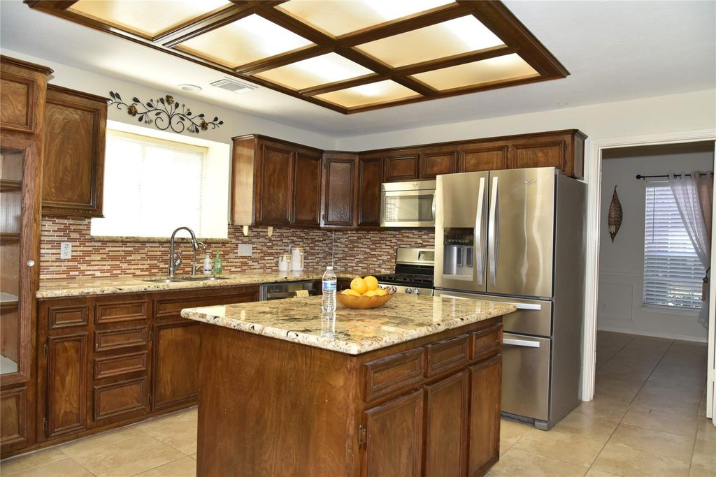 Photo of 12322 Wealdstone Drive, Tomball, TX 77377 (MLS # 32467127)