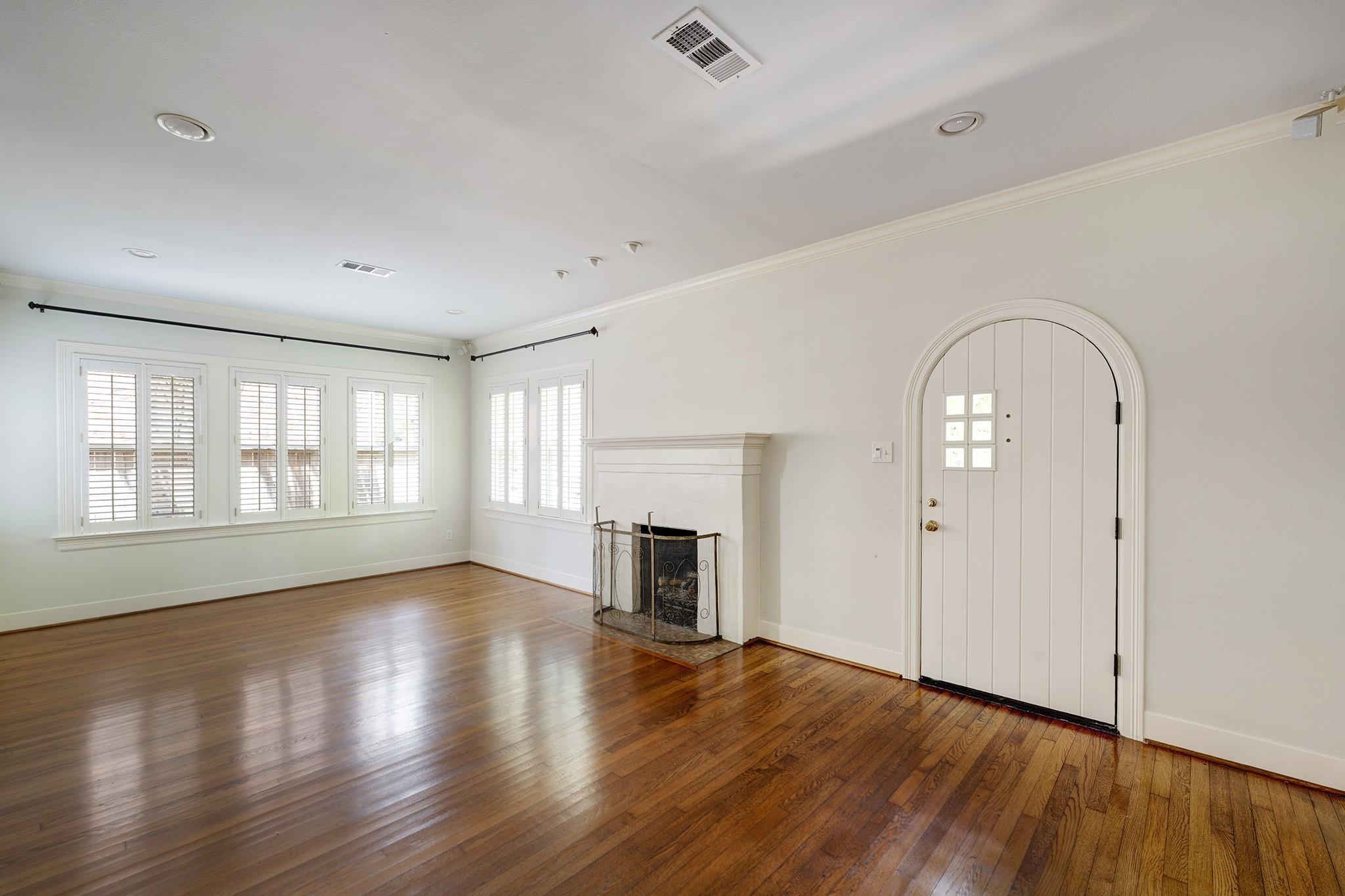 2807 Lafayette Street