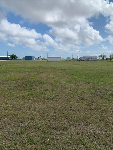 Photo of 12 Oyster, Palacios, TX 77465 (MLS # 2709023)