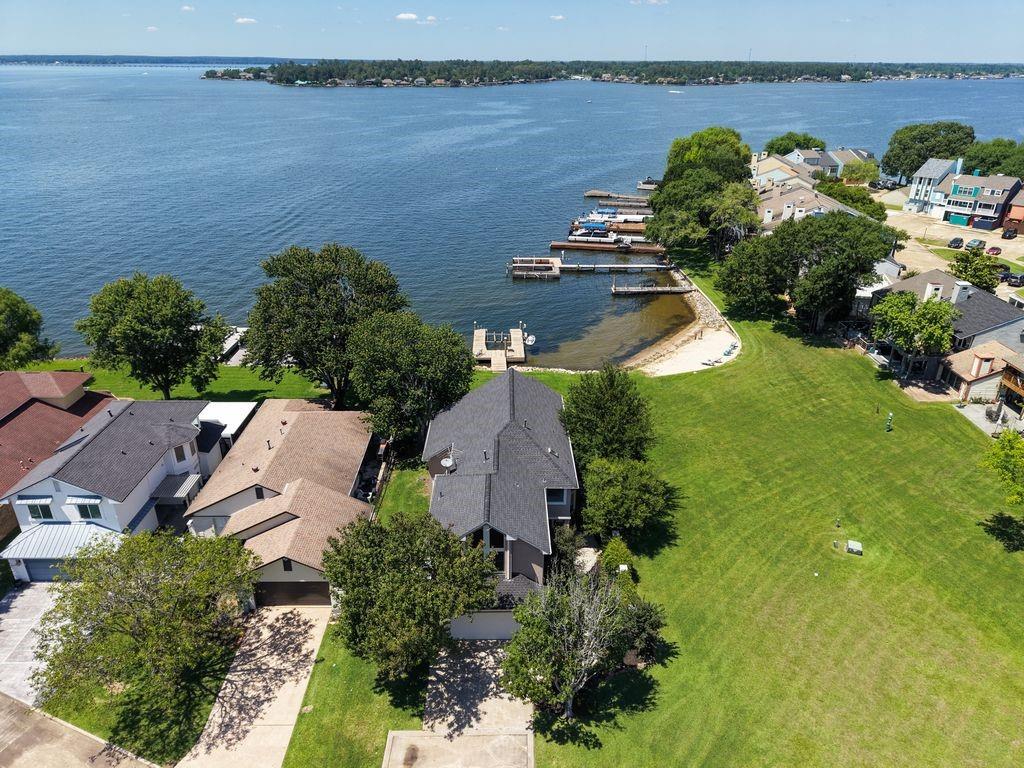 1607 Schooner Point