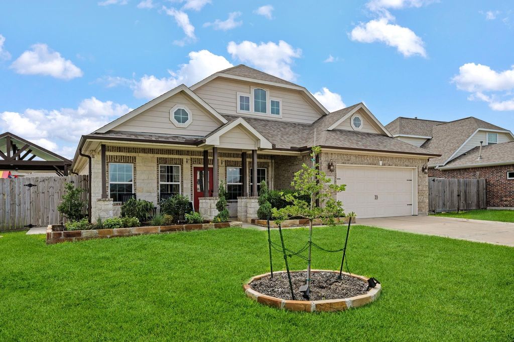 Photo of 226 Rio Grande Drive, Baytown, TX 77523 (MLS # 26426736)