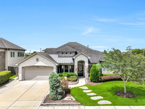 Photo of 1821 Avery Lane, Friendswood, TX 77546 (MLS # 54646844)