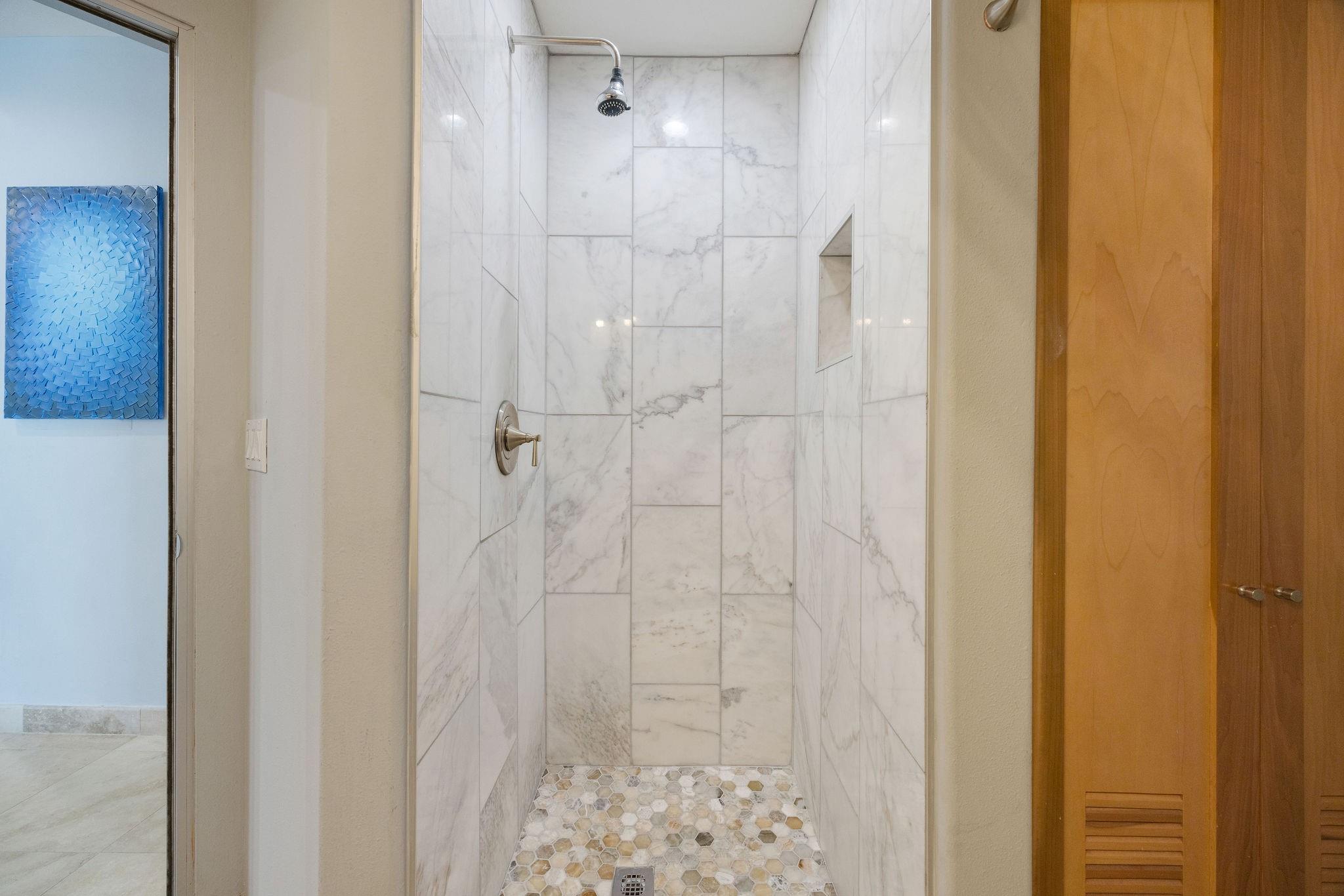 9420 Seawall Boulevard 903
