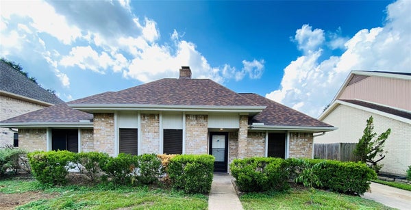 14815 EARLSWOOD DR, HOUSTON, TX 77083 - Image 4e1e1e72358be23111bd5e6ca27fa7d6/1950414047