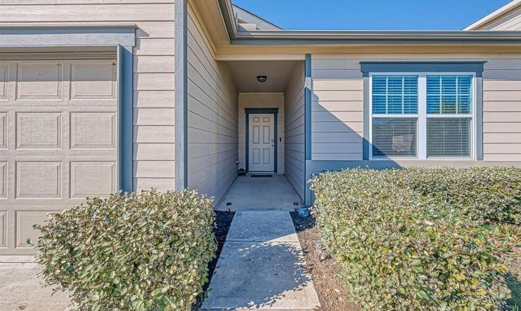 Photo of 10133 Pappas Drive Dr, Brookshire, TX 77423 (MLS # 19255287)