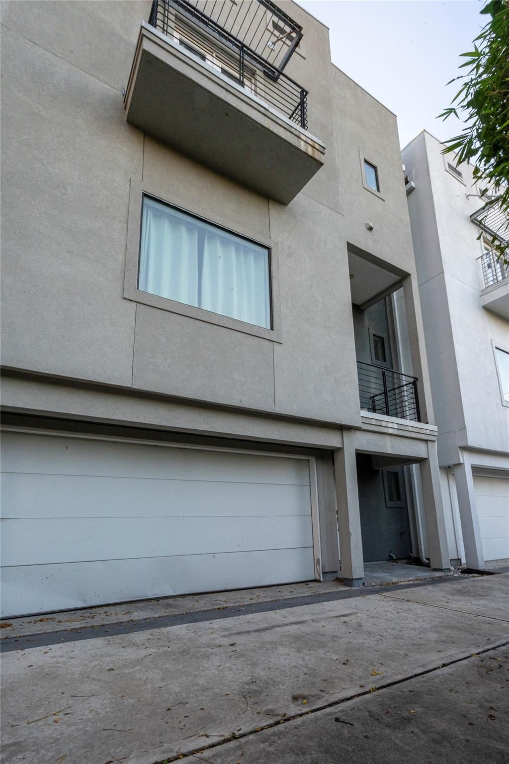 Photo of 1205 Summer Street #B, Houston, TX 77007 (MLS # 52462403)