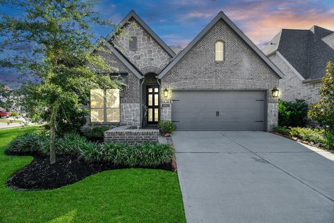 Photo of 10922 Silky Willow Lane, Cypress, TX 77433 (MLS # 69562909) Photo of 10922 Silky Willow Lane, Cypress, TX 77433 (MLS # 69562909)