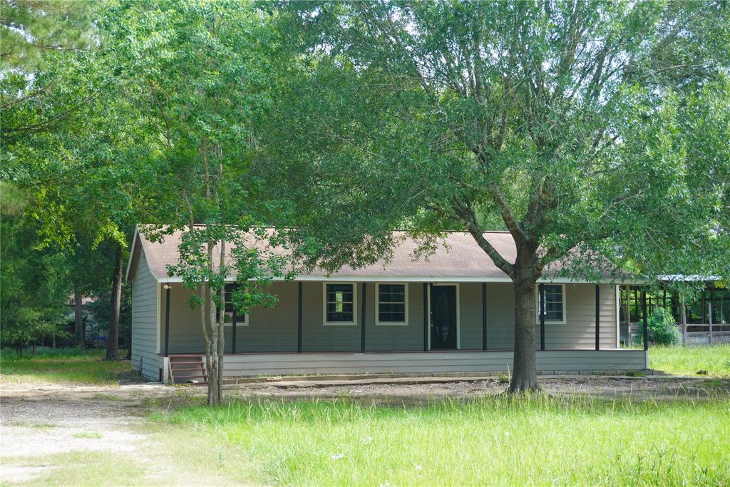 Photo of 161 Woodman Drive, Cleveland, TX 77328 (MLS # 84916026)