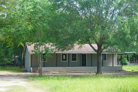 Photo of 161 Woodman Drive, Cleveland, TX 77328 (MLS # 84916026)