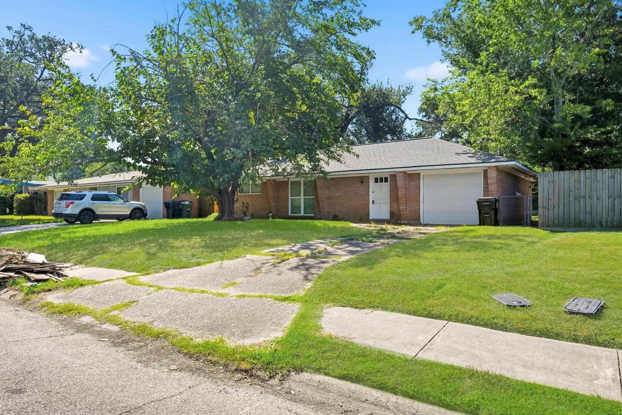 5109 Nina Lee Lane