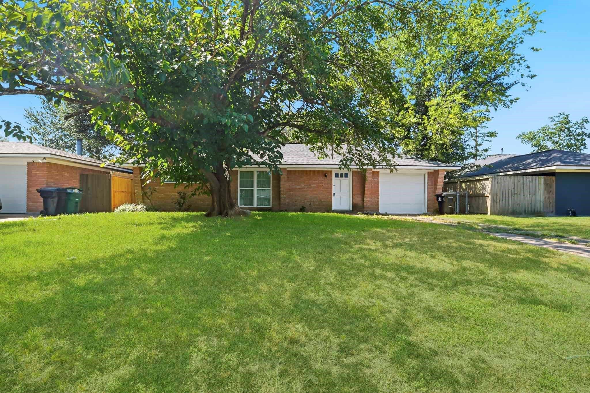 5109 Nina Lee Lane