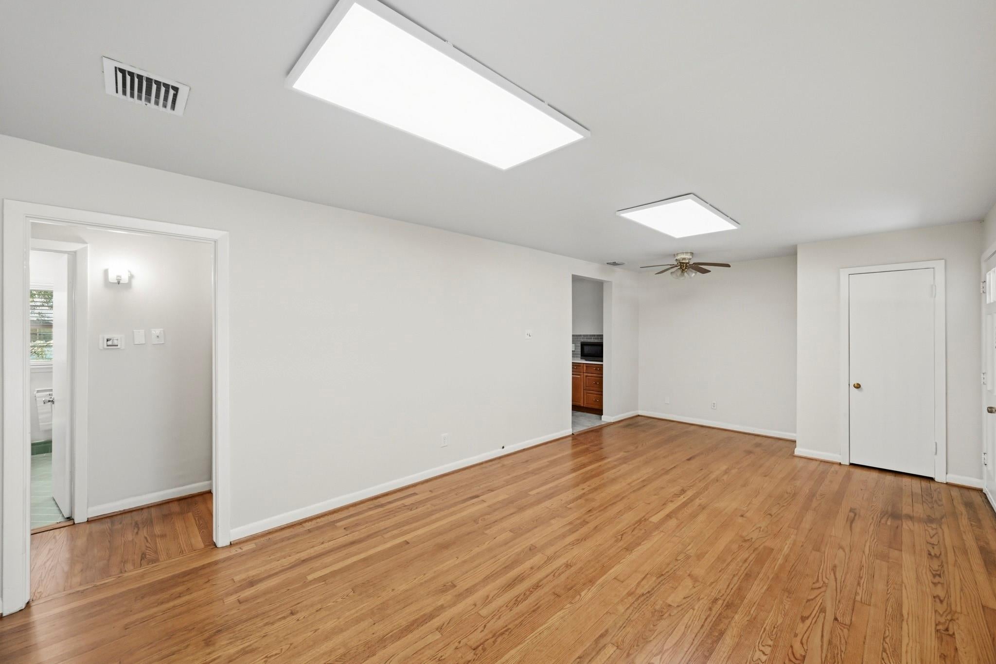 5109 Nina Lee Lane