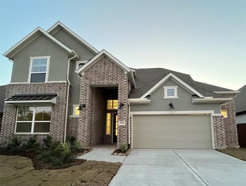 Photo of 15716 Hoptree Heights Lane, Conroe, TX 77302 (MLS # 23419257)