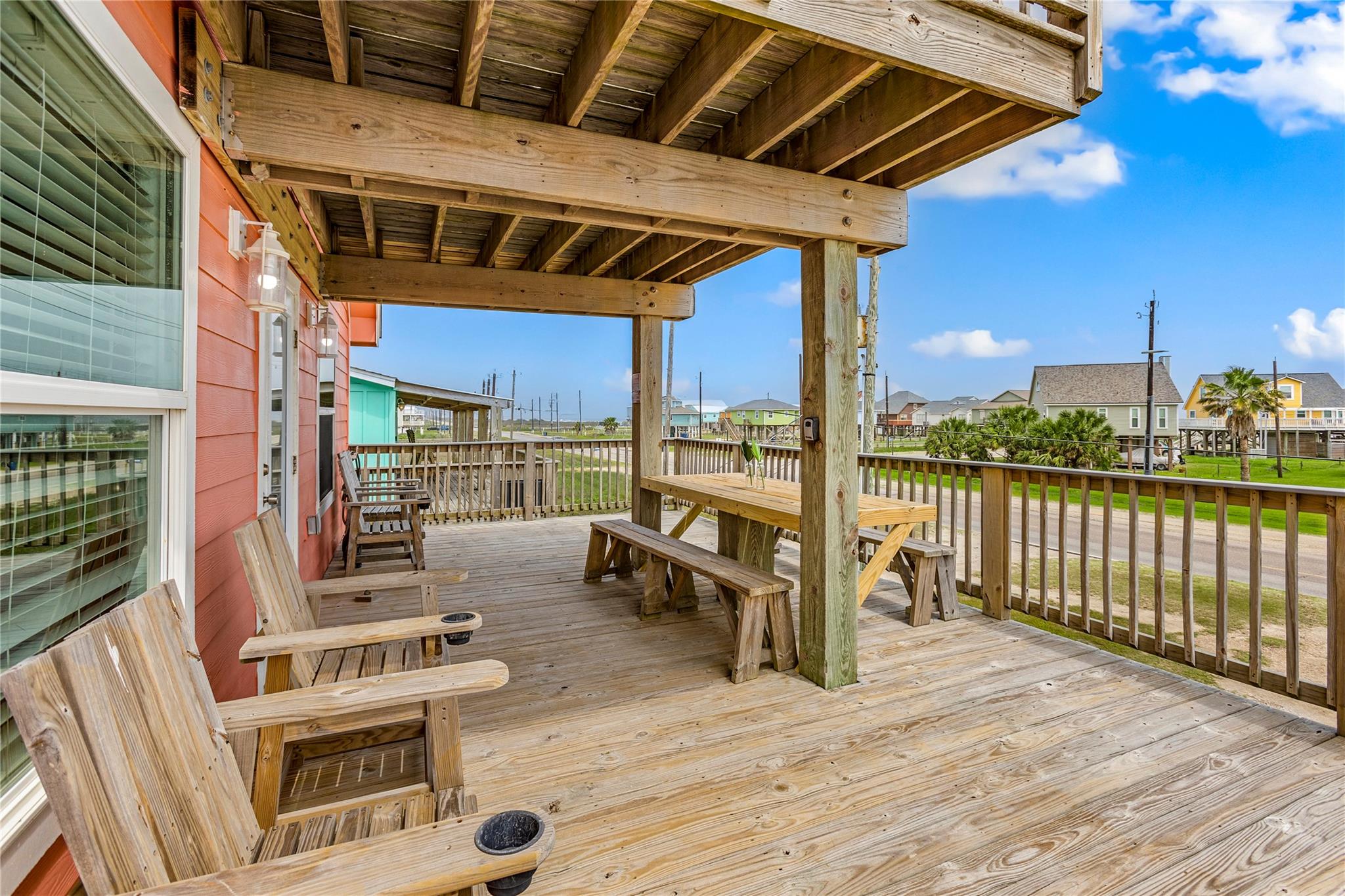 2815 Blue Water Highway