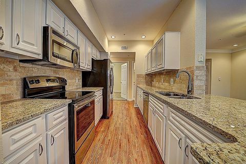 Photo of 1919 Post Oak Park Drive #2104, Houston, TX 77027 (MLS # 85866575) Photo of 1919 Post Oak Park Drive #2104, Houston, TX 77027 (MLS # 85866575)