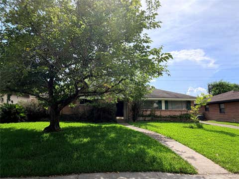 Photo of 9130 Bassoon Drive, Houston, TX 77025 (MLS # 10898916)