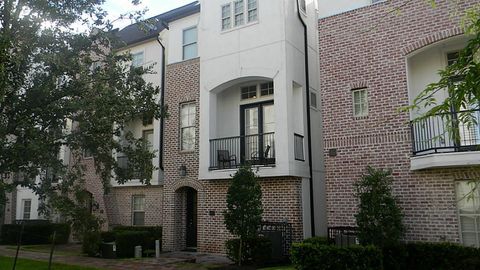 Photo of 2021 Fannin Station, Houston, TX 77045 (MLS # 69100378)