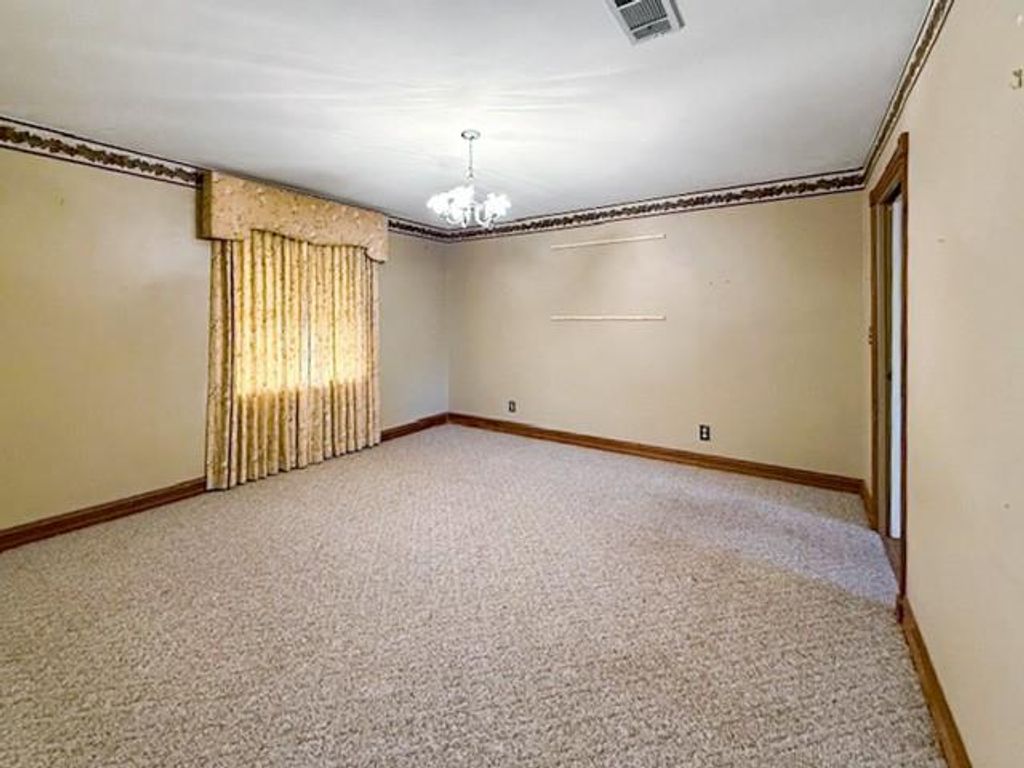 Photo of 412 Neal Street, Jasper, TX 75951 (MLS # 47180171)