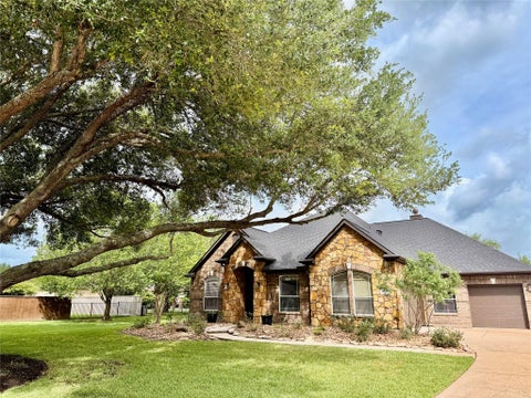 Homes For Sale - 32610 Wheatley Court<br/> Fulshear, TX 77441