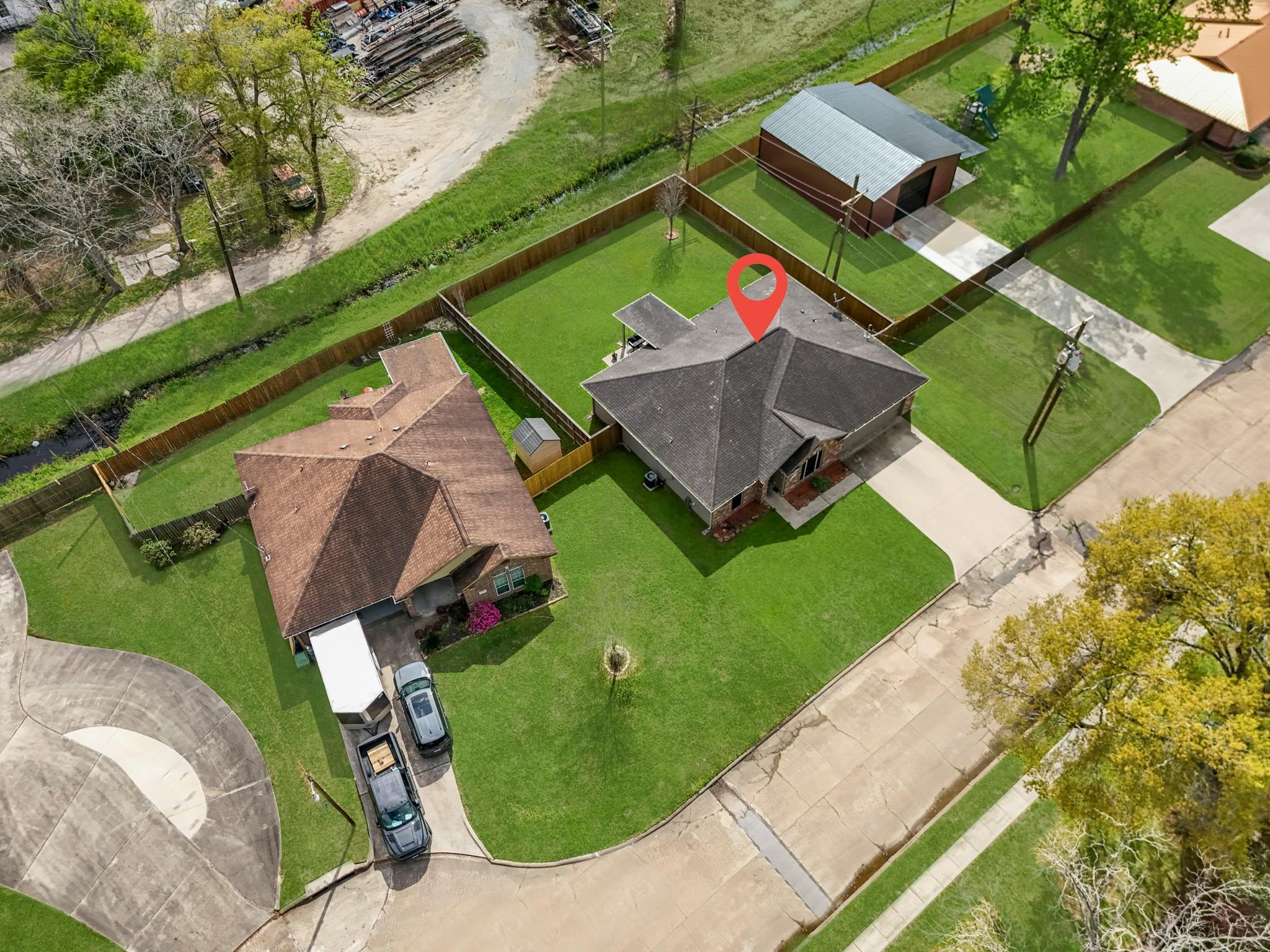 2418 Hollywood Avenue