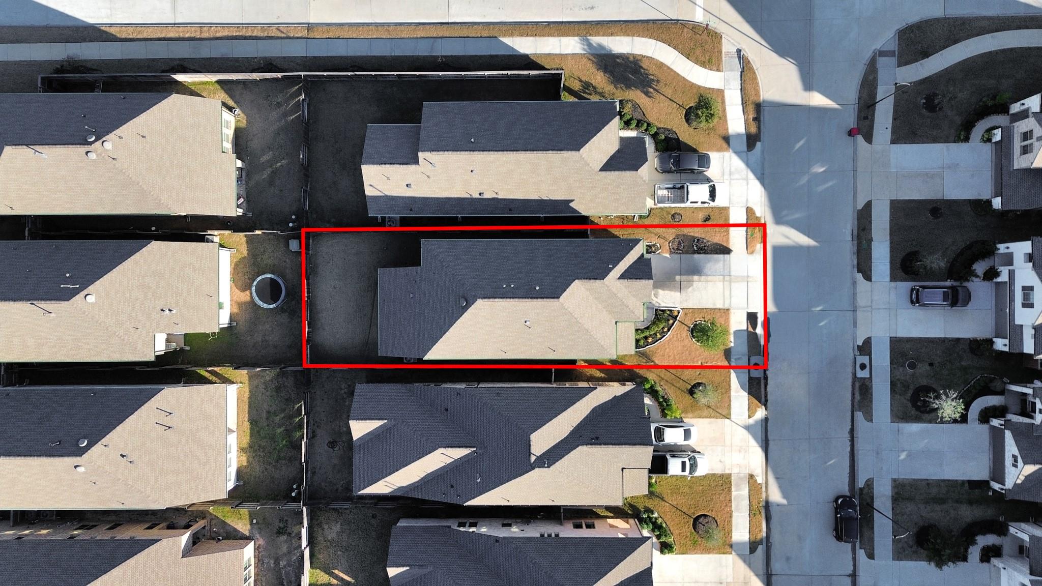 7027 Winterberry Glen Lane