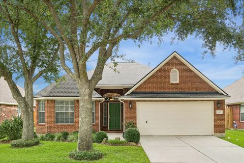 Photo of 3403 Shadowchase Drive, Houston, TX 77082 (MLS # 4959289)