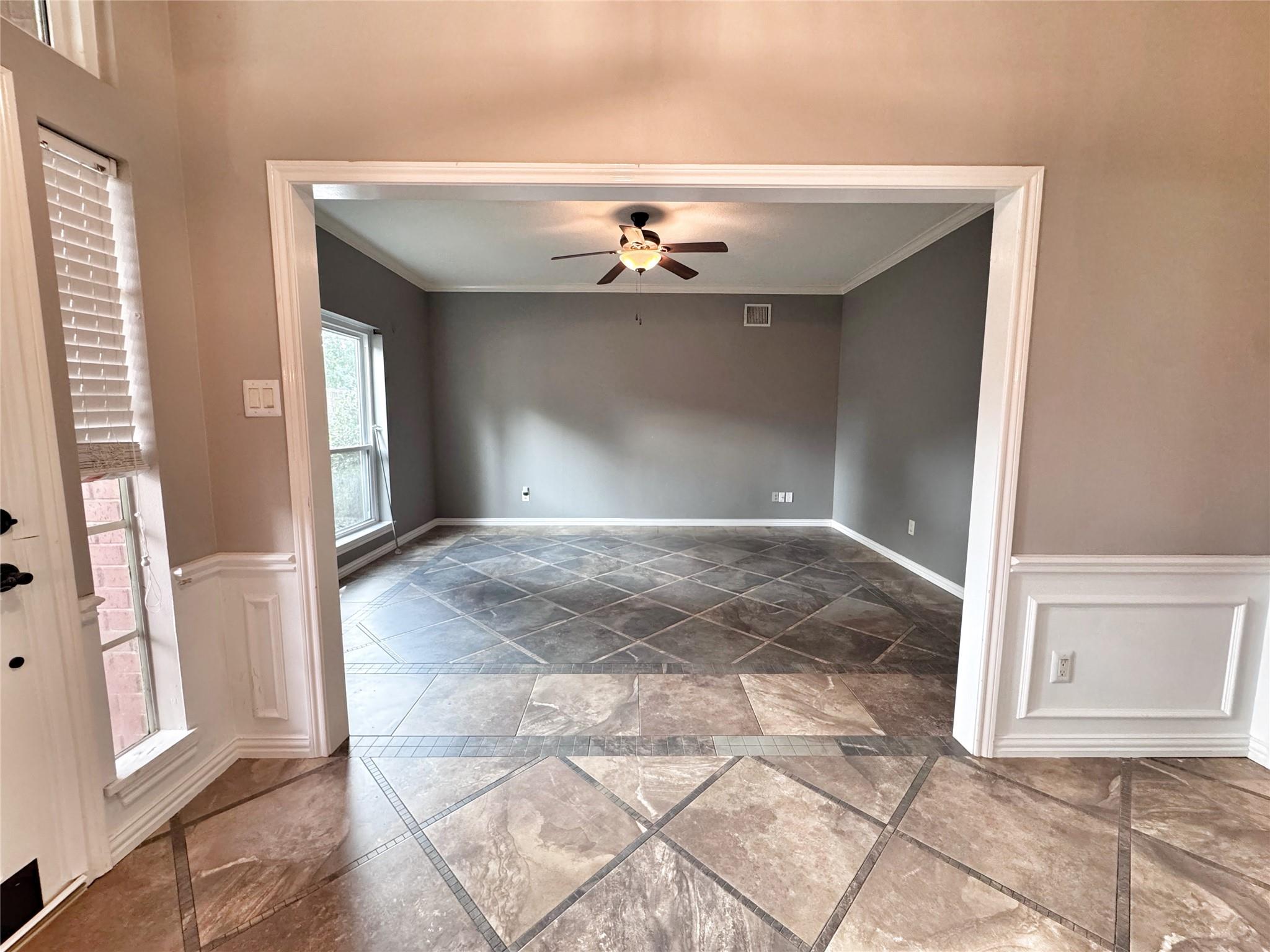 3203 Emerald Grove Drive