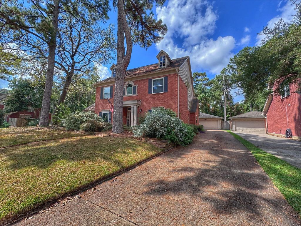 Photo of 3203 Emerald Grove Drive, Houston, TX 77345 (MLS # 30261445)