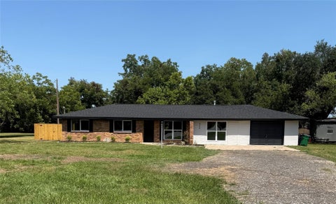 Homes For Sale - 909 S Downing Road<br/> Angleton, TX 77515