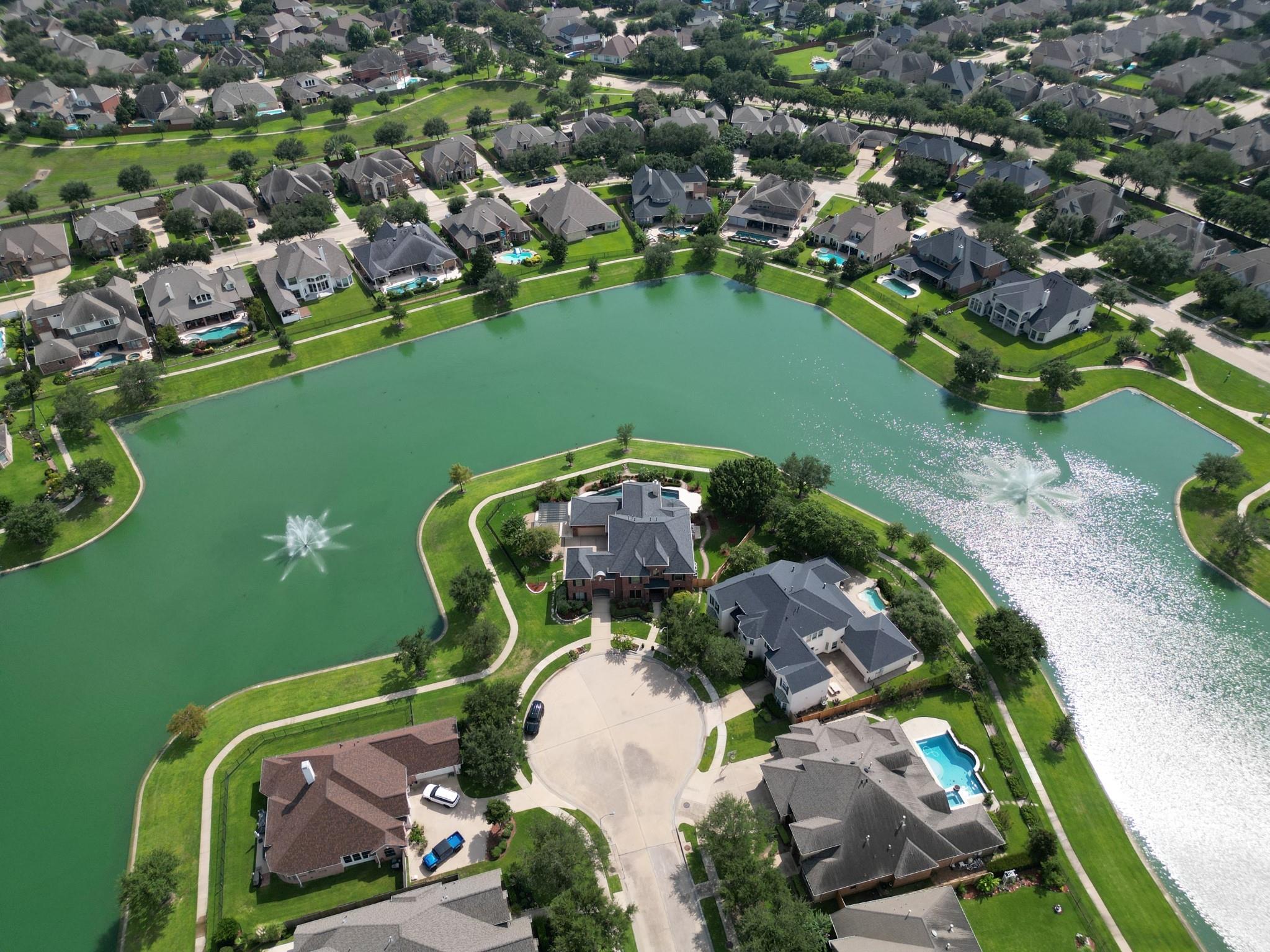 8803 Emerald Shore Court