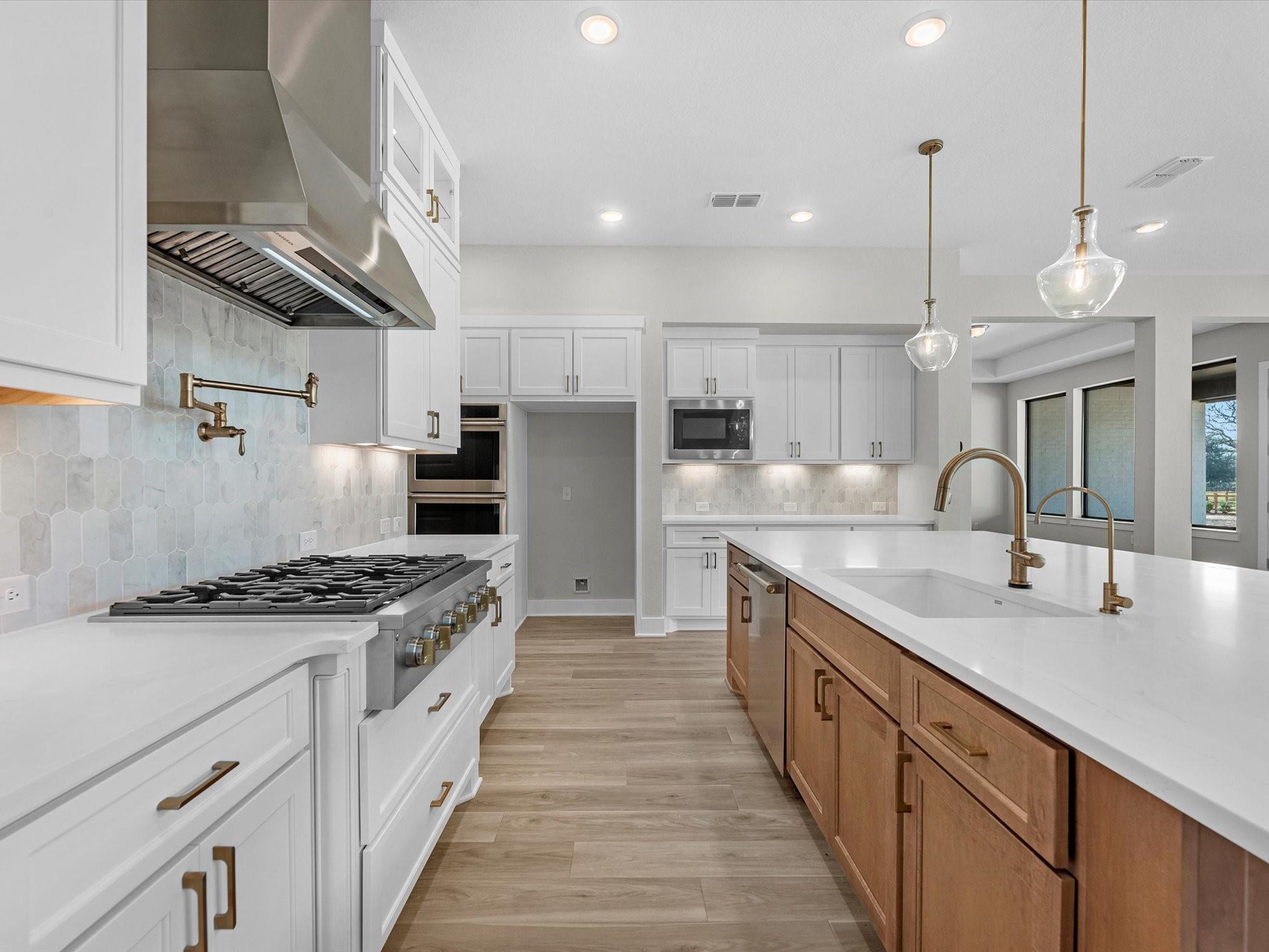 8525 Bois D'arc Lane