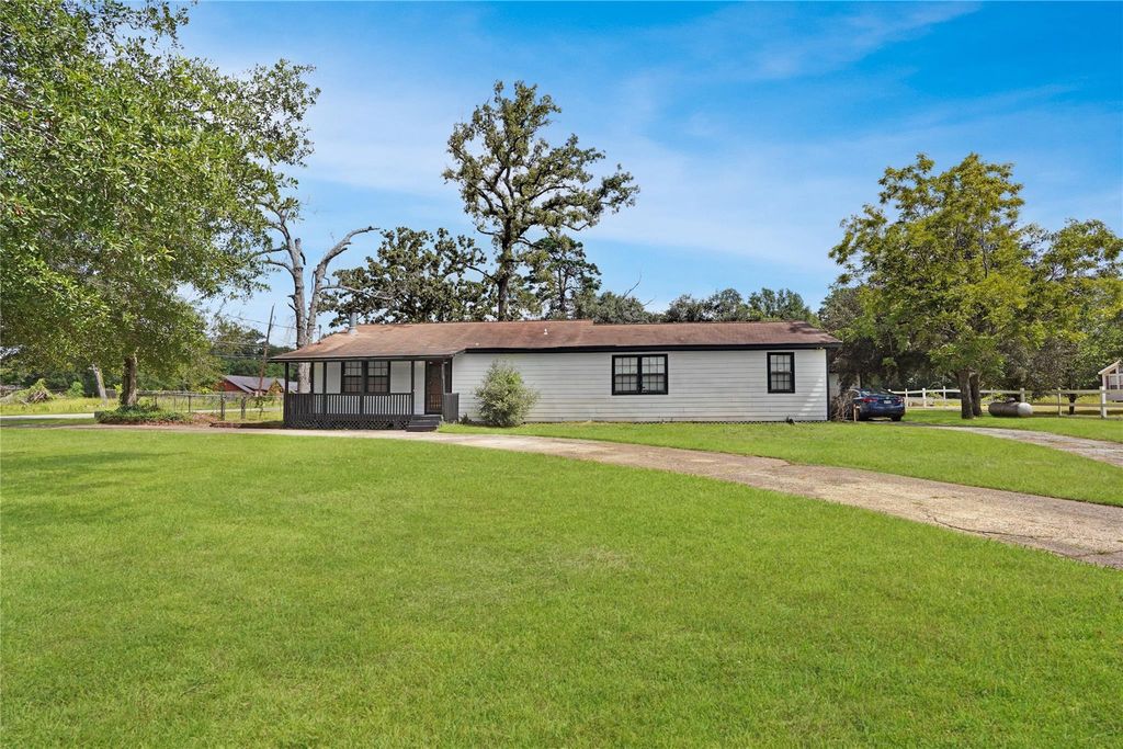 Photo of 22855 E Martin Drive, Porter, TX 77365 (MLS # 9412606)