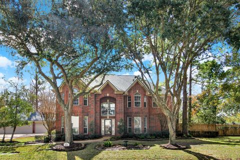 Photo of 601 Forest Bend Lane, Friendswood, TX 77546 (MLS # 86720100)
