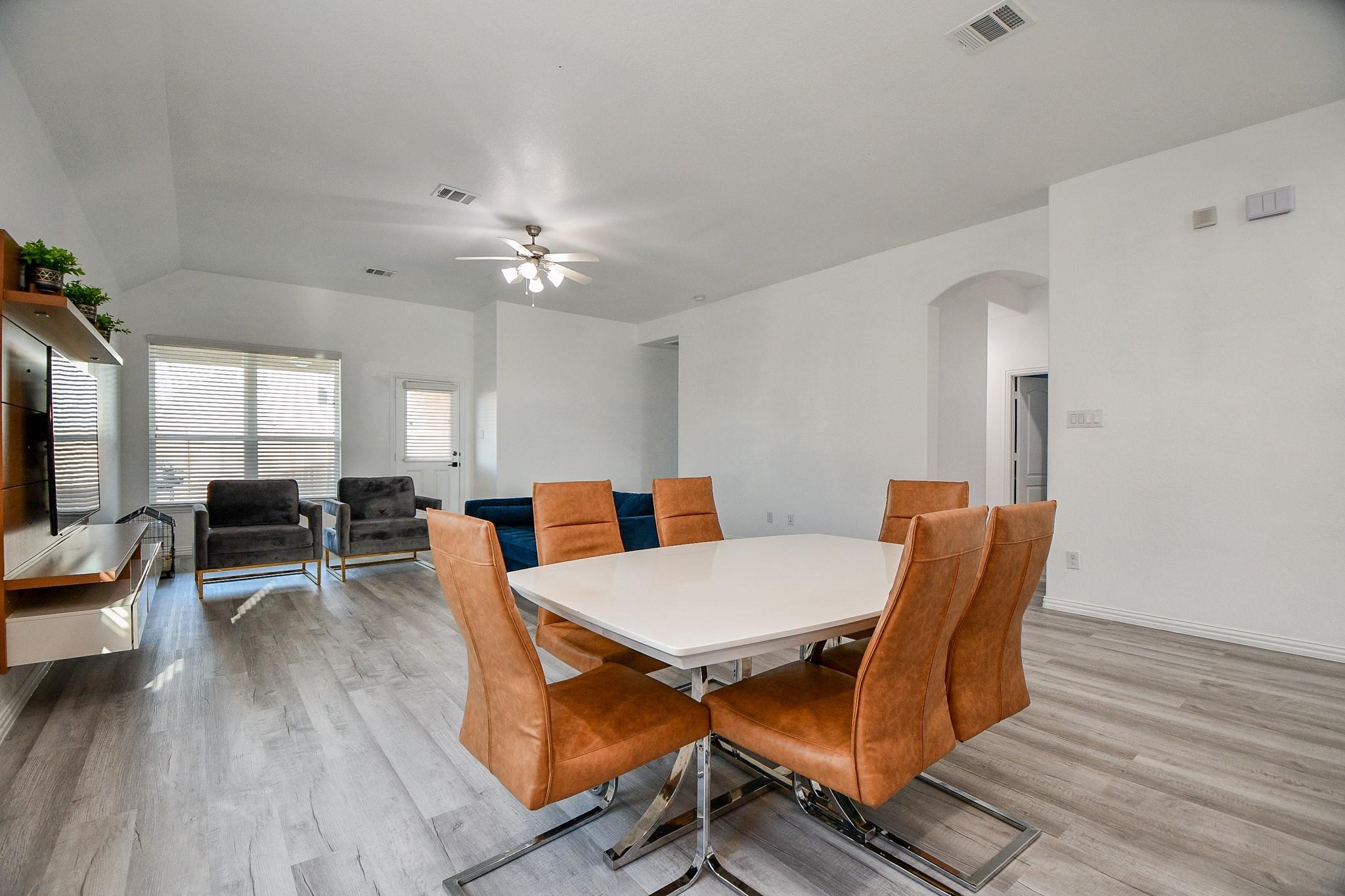 Rosharon, Texas 77583, United States, 4 Bedrooms Bedrooms, ,2 BathroomsBathrooms,Residential,Active,210156