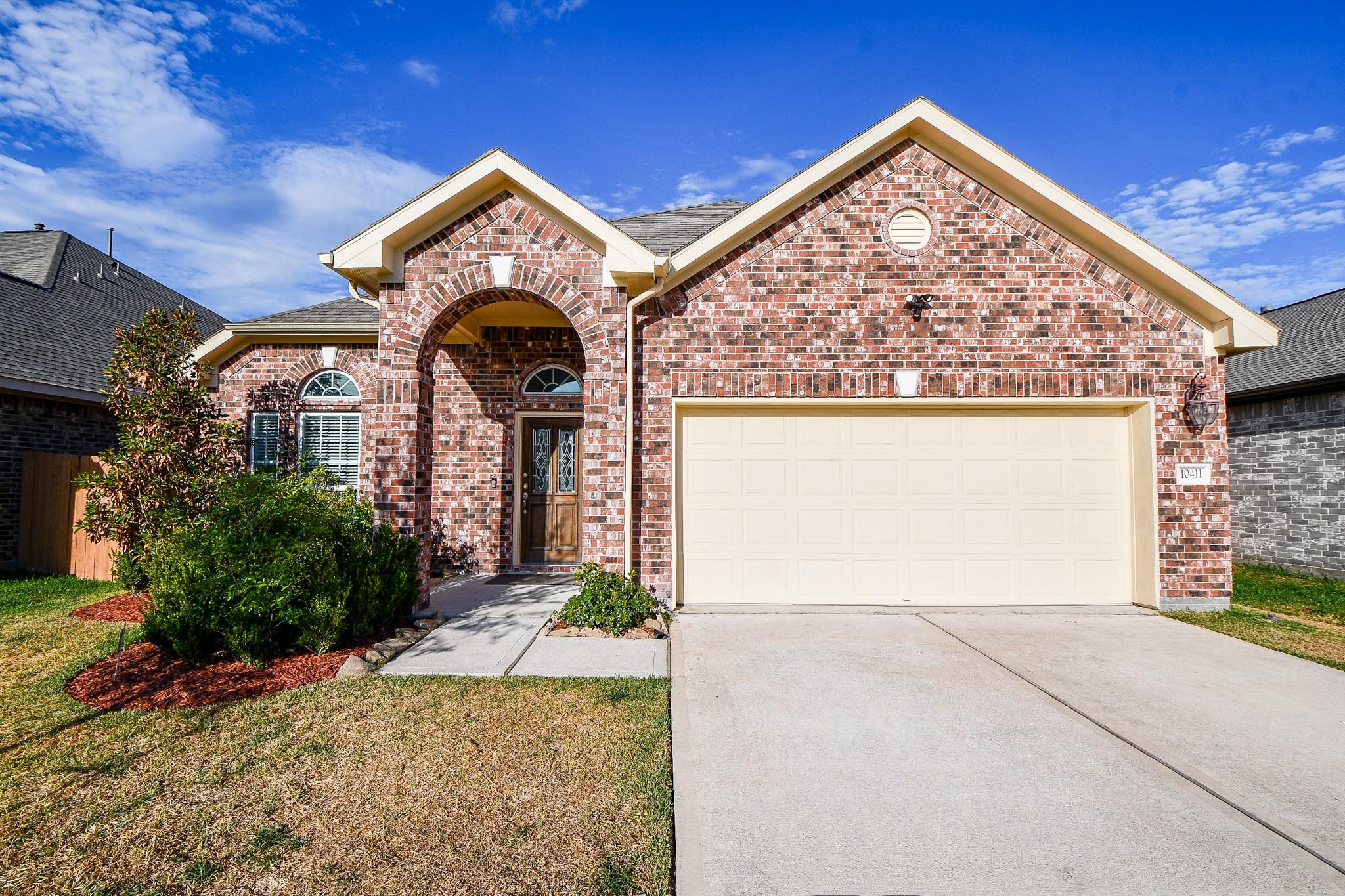 Rosharon, Texas 77583, United States, 4 Bedrooms Bedrooms, ,2 BathroomsBathrooms,Residential,Active,210156