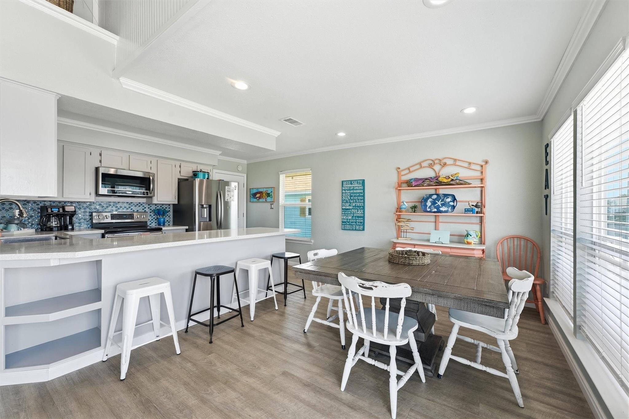 22102 Zapata Drive