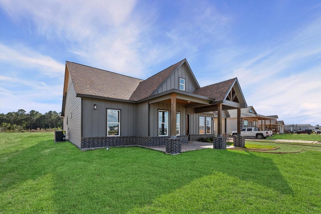 Photo of 1242 Long Leaf Pine Street, Huffman, TX 77336 (MLS # 70241938)